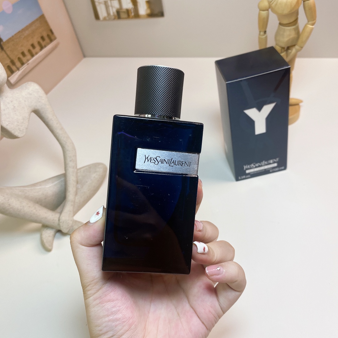 Saint Laurent perfume